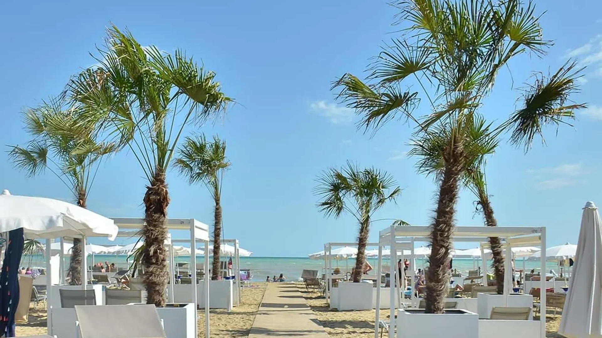 Seaview Delight 2 Bedroom Apartment In Bibione