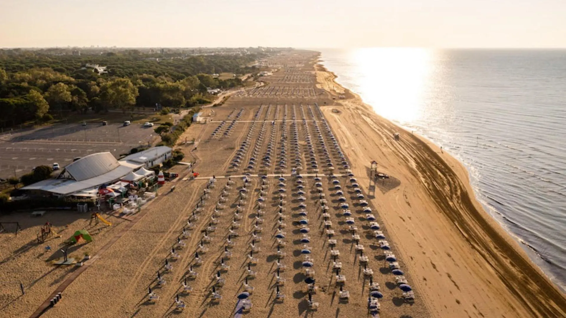 Seaview Delight 2 Bedroom Apartment In Bibione
